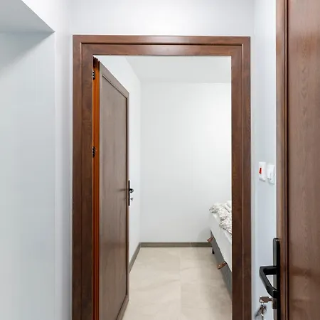 Urban Five #1 - Stylish One-bedroom With Kitchen & Parking Apartamento Veliko Tŭrnovo